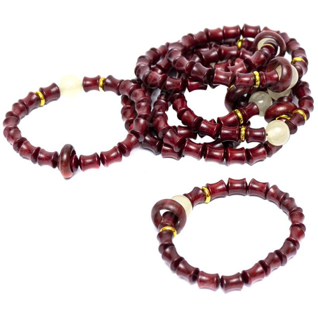 БРАСЛЕТ 012 ИЗ БУСИН НА РЕЗИНКЕ